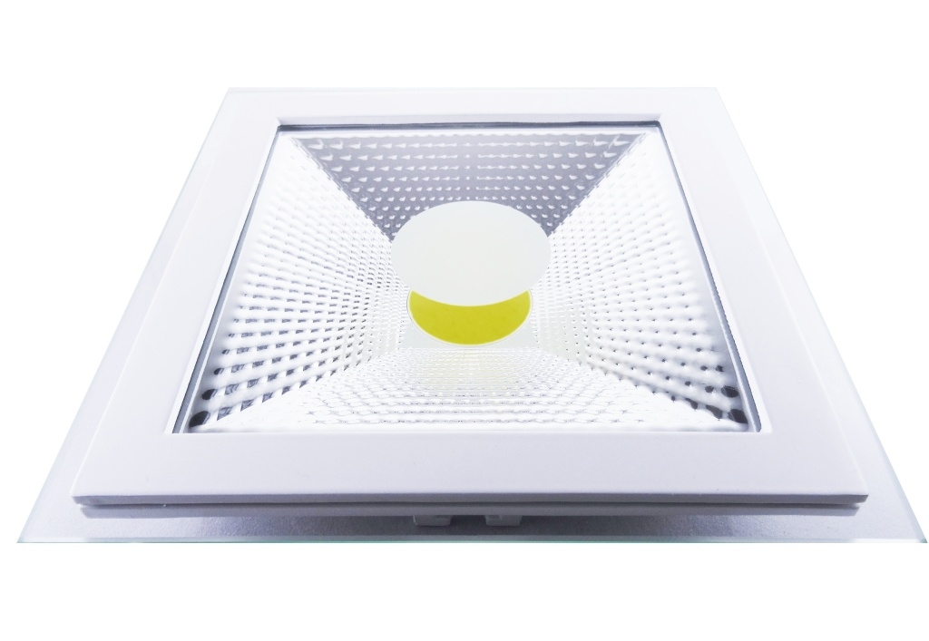 SPOT LED 15W PATRAT ALB CALD +GEAM SPOT LED 15W PATRAT ALB CALD +GEAM